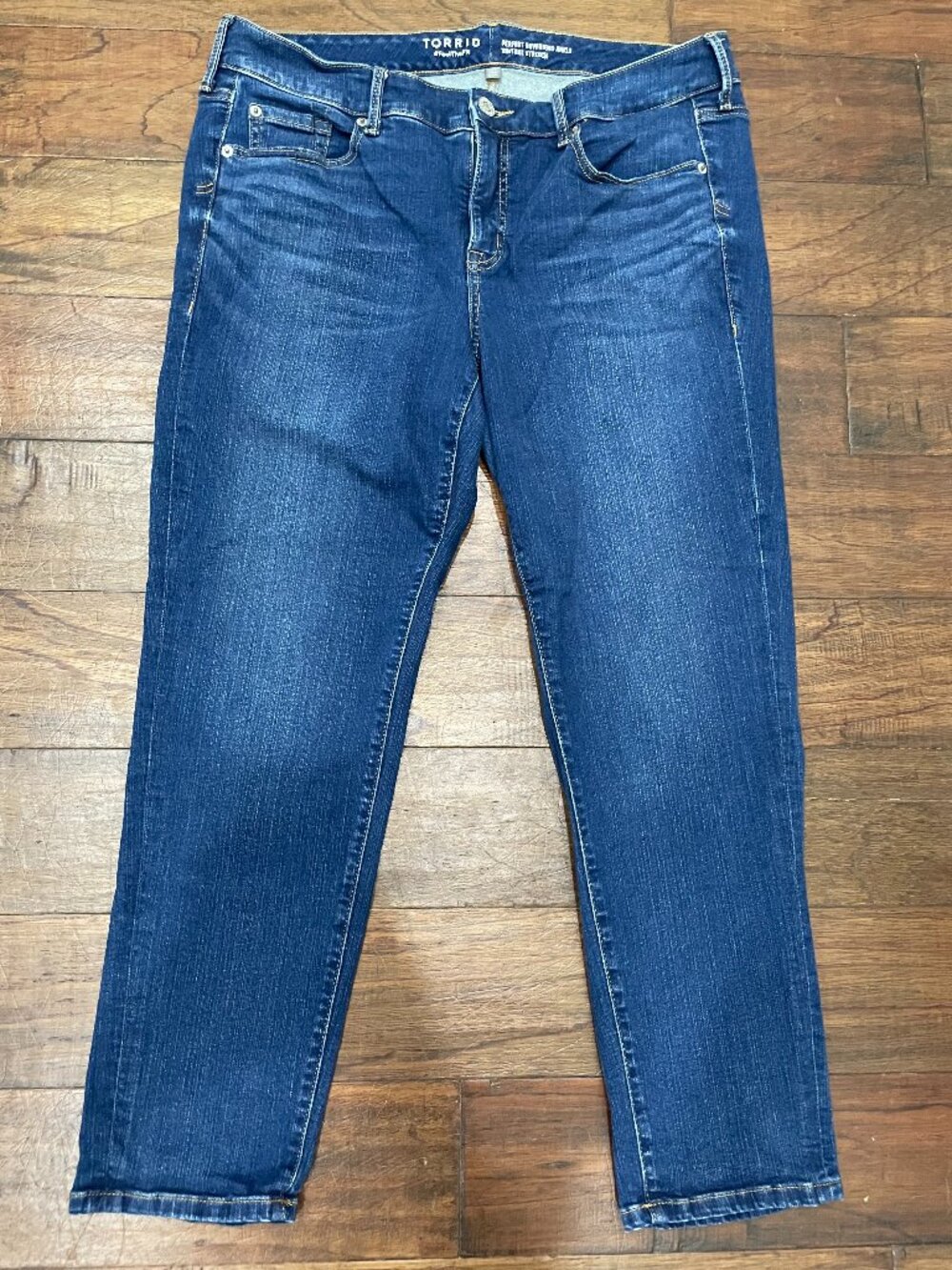 Torrid Perfect Boyfriend Jeans Womens 14R Medium Wash Ankle Stretch Denim Casual